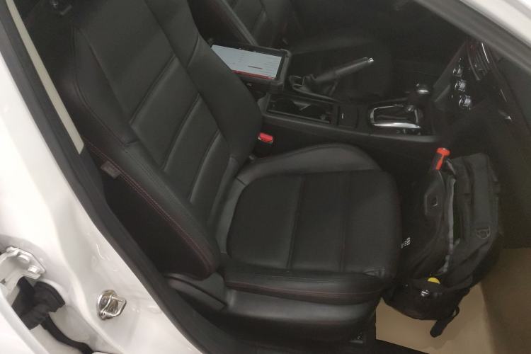 Used Mazda Atenza 2014 2.0L Blue Sky Luxury Edition
