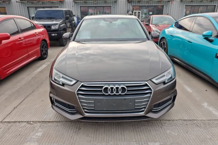 Used Audi A4L 2018 30th Anniversary Edition 40 TFSI Fashion Model