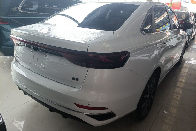 Used Geely Auto Emgrand 2025 4th Generation 1.5L CVT Luxury Version
