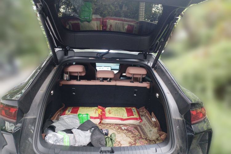 Used BYD Song L EV 2024 662 km Beyond Edition
