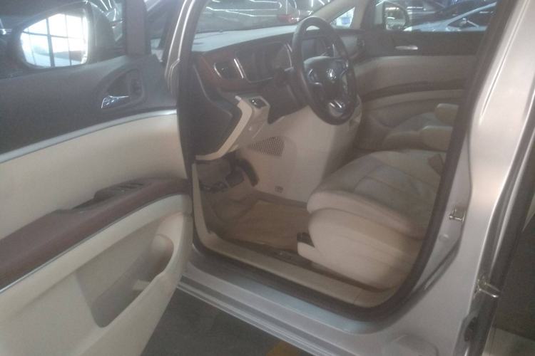 Used Buick GL8 2018 28T Luxury Model China VI Standard