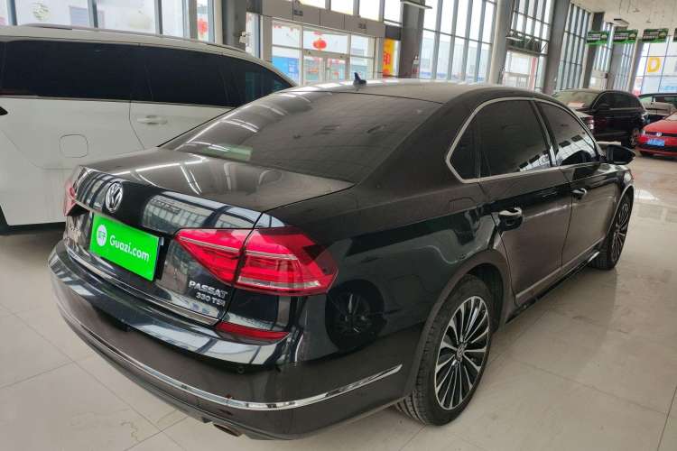 Used Volkswagen Passat 2017 330TSI DSG Prestige Edition
