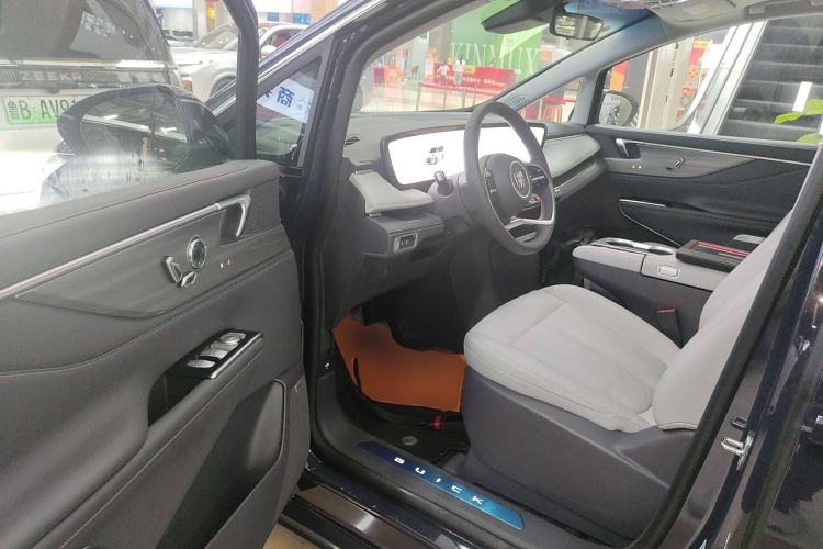 Used Buick GL8 2025 Lu Zun Deluxe Edition
