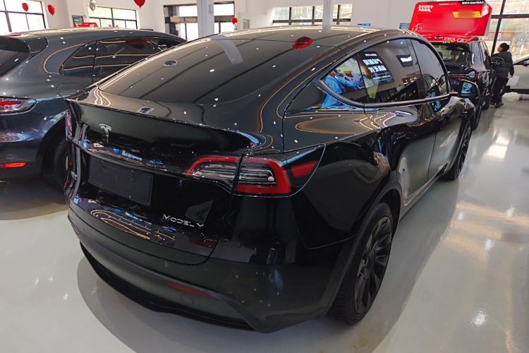 Used Tesla Model Y 2021 Standard Range Rear-Wheel Drive Version