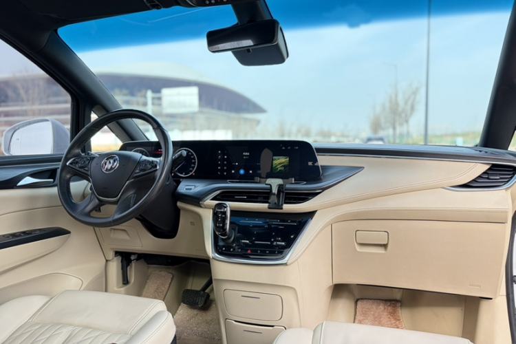 Used Buick GL8 2022 ES Landtrek 653T Flagship Model