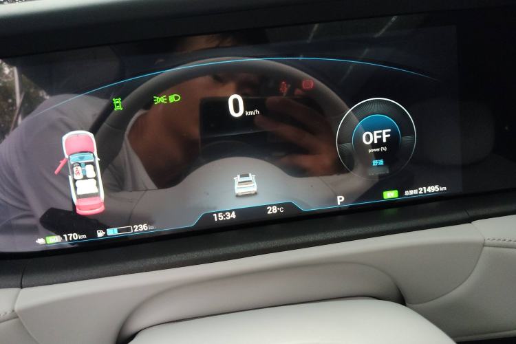 Used VOYAH FREE 2025 318 259 km All-Wheel-Drive Exploration Edition
