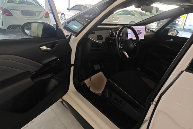 Used Volkswagen ID.3 2025 Smart Edition Outstanding Model
