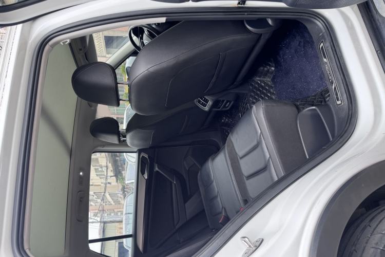 Used Volkswagen Tayron 2020 330TSI Two-Wheel Drive Luxury Smart Connectivity Version
