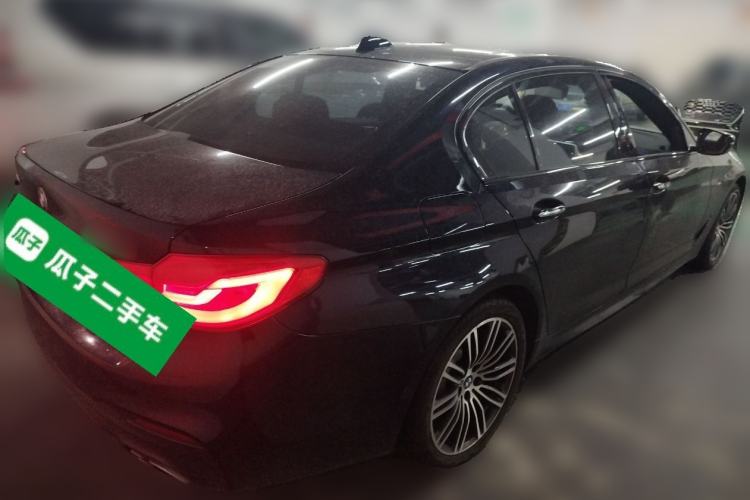 Used BMW 5 Series 2018 Restyled 530Li Leading Edition M Sport Package
