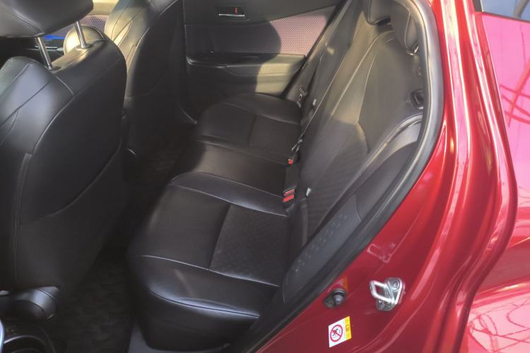 Used Toyota IZOA 2018 2.0L Yichi Edition China V Standard