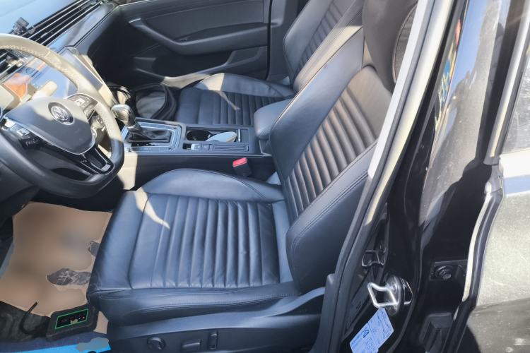 Used Volkswagen Magotan 2018 Facelift 330TSI DSG Luxury Model