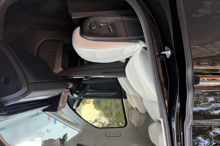 Used Zeekr 009 2024 GAC Trumpchi
