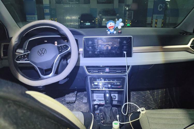 Used Volkswagen Tharu 2023 300TSI Two-Wheel-Drive Moonlight Edition