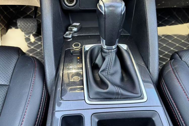 Used Mazda CX-5 2015 2.0L Automatic Two-Wheel Drive Urban Version
