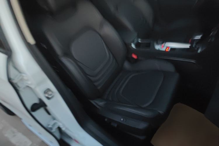 Used  6 2014 1.6T Luxury Edition THP160