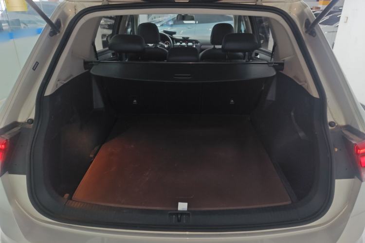 Used Volkswagen Tiguan L 2018 Revised Version 330TSI Automatic Two-Wheel Drive Trendy Edition