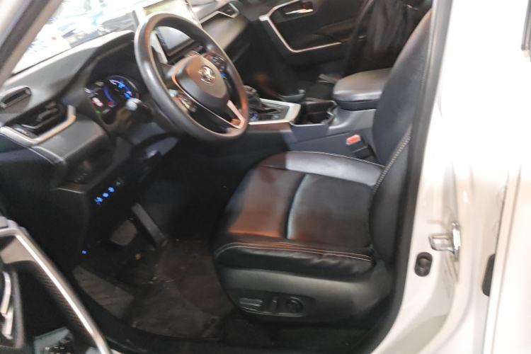 Used Toyota RAV4 2020 Dual-Engine 2.5L E-CVT Two-Wheel Drive Elite Edition
