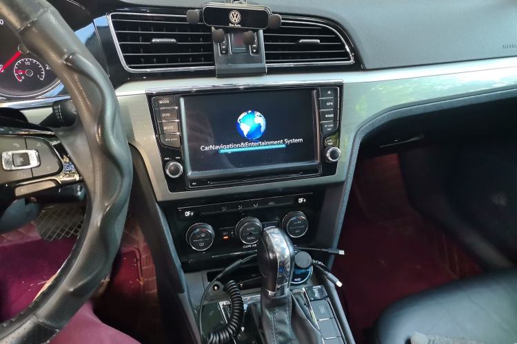 Used Volkswagen Lamando 2015 280TSI DSG Comfort Edition
