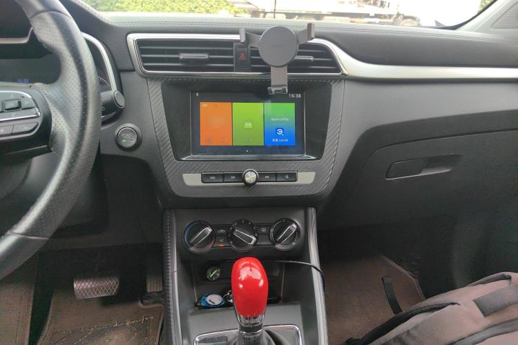 Used MG ZS 2018 1.5L Automatic Luxury Edition China V Standard
