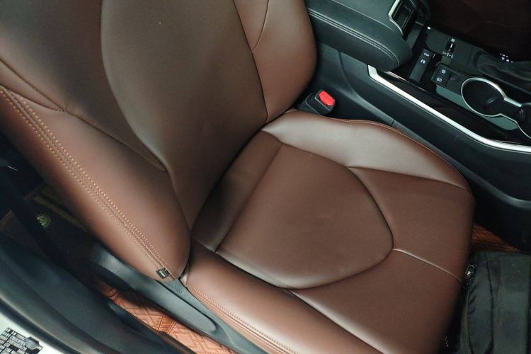 Used Toyota Highlander 2024 2.5L Smart Electric Hybrid Dual-Motor Two-Wheel-Drive Elite Edition 5 Seats
