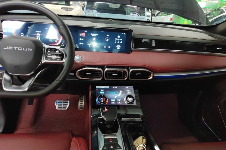 Used Jetour X70 PLUS 2021 1.6T DCT 7-Seater
