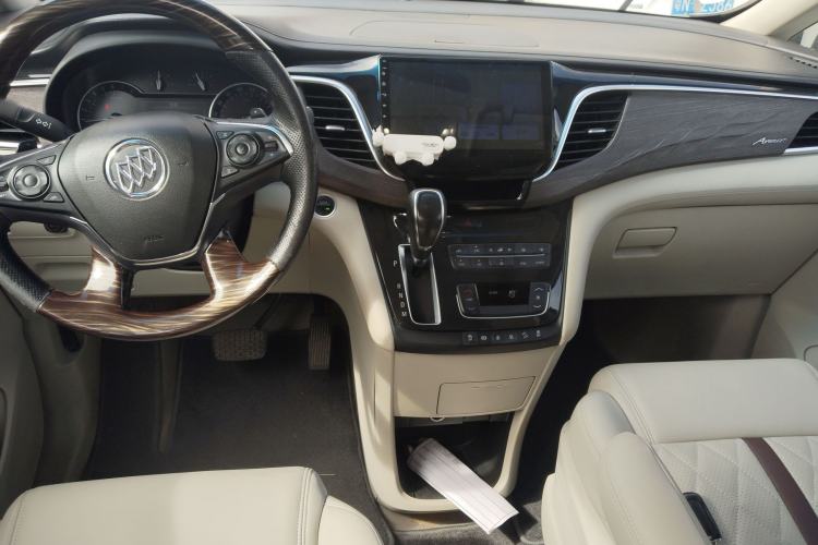 Used Buick GL8 2018 ES 28T Comfort Model China VI Standard
