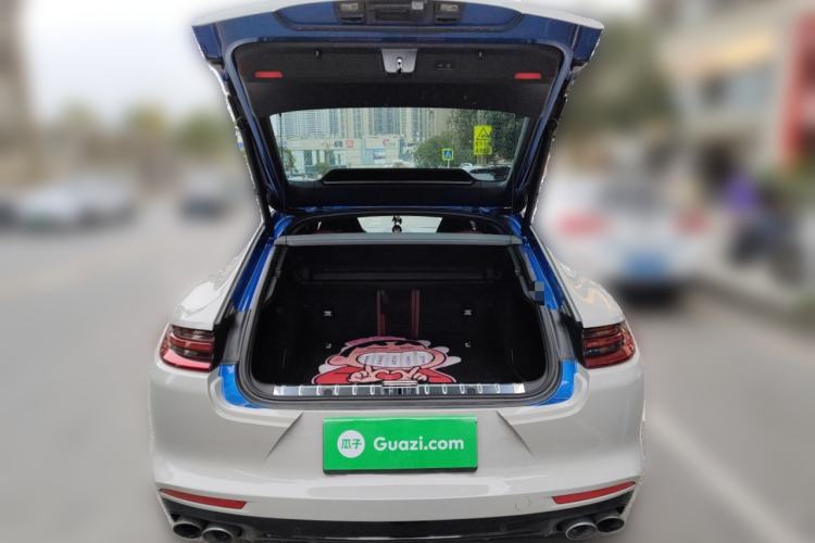 Used Porsche Panamera 2017 Panamera 4 Executive Long Wheelbase 3.0T
