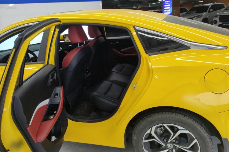 Used MG 5 2022 180 DVVT CVT Youth Flagship Edition