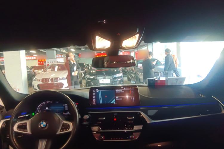 Used BMW 5 Series 2021 525Li M Sport Package