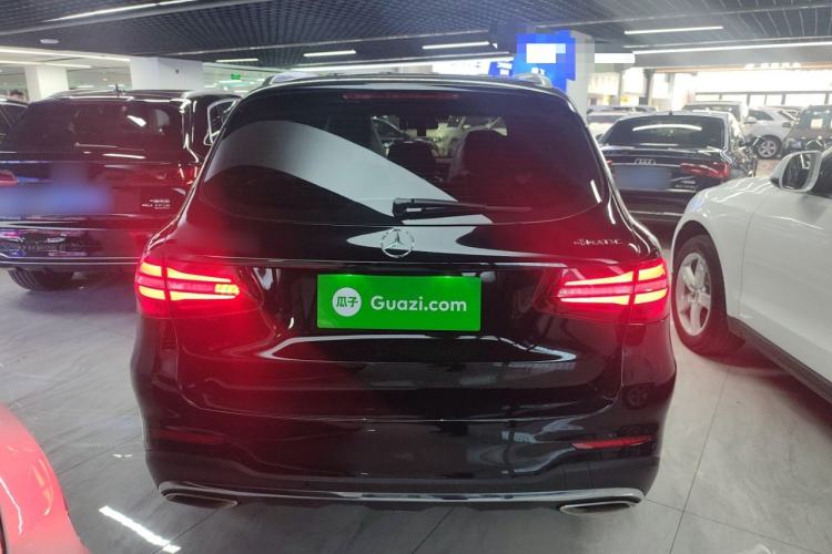 Used Mercedes-Benz GLC 2019 Facelift GLC 260 L 4MATIC Luxury Model
