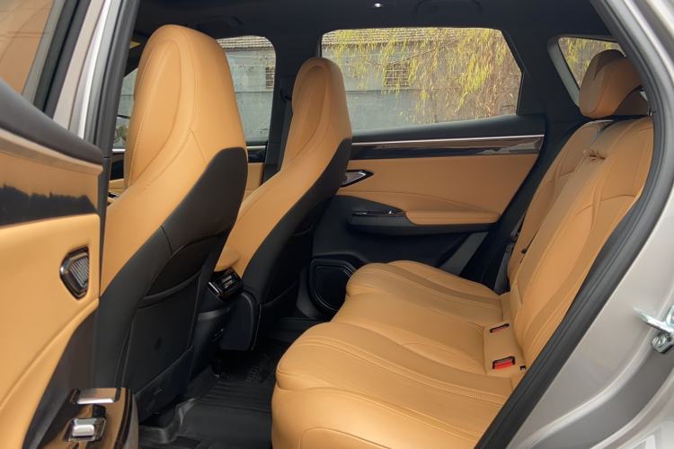 Used  L7 2024 1.5T 115 km Starship Dragon Edition
