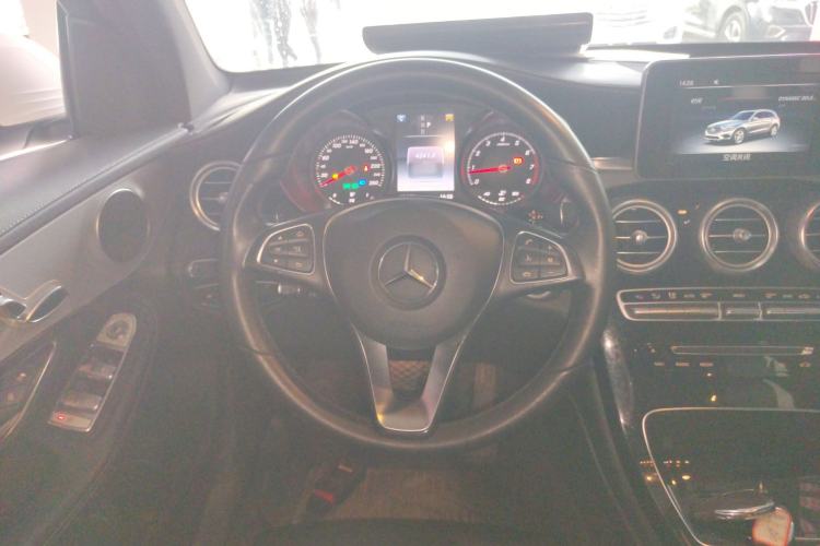 Used Mercedes-Benz GLC 2016 GLC 200 4MATIC
