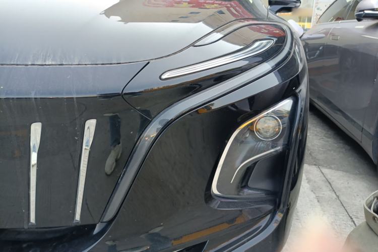 Used Hongqi E-QM5 2024 610 km PLUS
