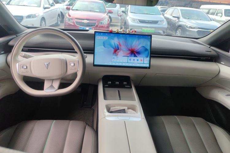 Used  L07 2024 530Max Pure Electric Version