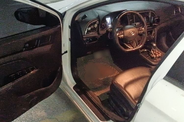 Used Hyundai Elantra 2016 1.4T Dual-Clutch Xuan Dong · Dynamic Version