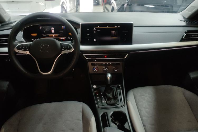 Used Volkswagen Lavida 2024 300TSI DSG Full-Comfort Edition