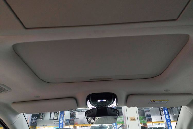 Used VOYAH Dream 2025 PHEV Four-Wheel-Drive Flagship Version – Qiankun Edition
