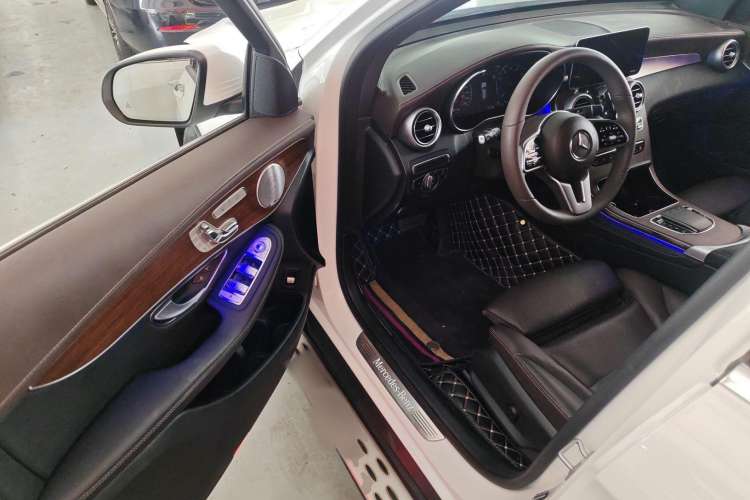 Used Mercedes-Benz GLC 2021 GLC 300 L 4MATIC Dynamic Model