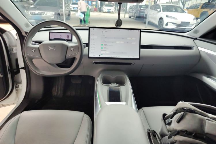 Used XPeng MONA M03 2024 620 with Ultra-Long Range
