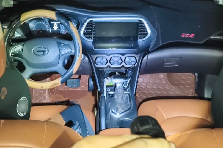 Used GAC Trumpchi GS4 2015 200T G-DCT Elite Edition