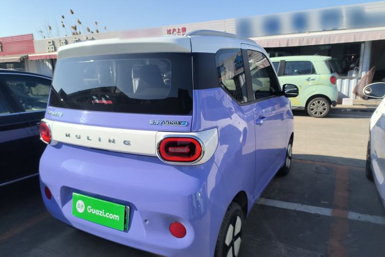 Used Wuling Hongguang MINIEV 2024 3rd Generation 215km Advanced Version
