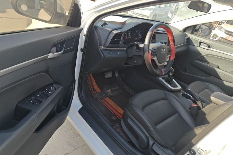 Used Hyundai Elantra 2019 1.5L CVT ZhiXuan – Elite Version
