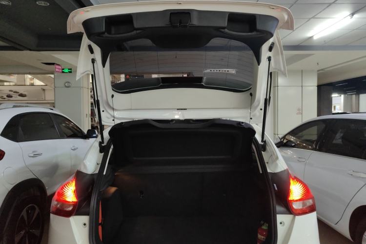 Used Ford Focus 2018 Hatchback Classic EcoBoost 180 Automatic Elite Model
