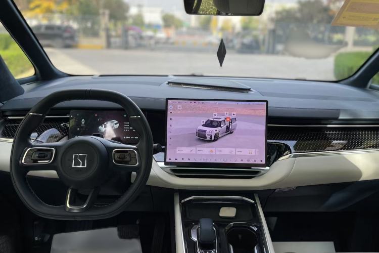 Used Zeekr 009 2024 Six-Seat Executive Version 4WD 108 kWh
