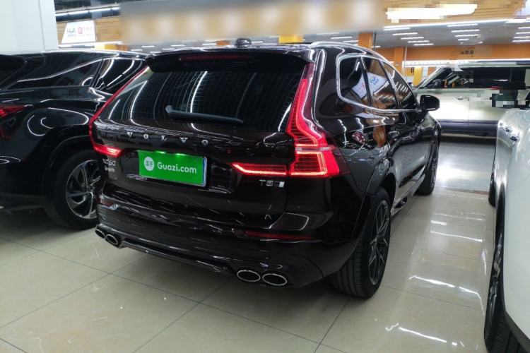Used Volvo XC60 2019 T5 4x4 Zhiyuan Edition China VI Standard
