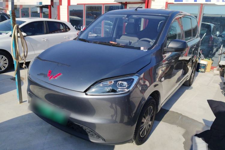 Used Wuling Hongguang New Energy 2024 All-Electric Model 300KM Practical Version