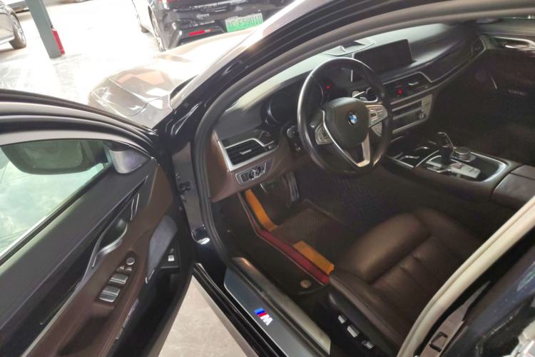 Used BMW 7 Series 2018 730Li Leading Model M Sport Package

