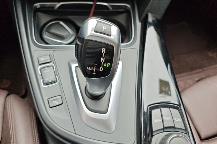 Used BMW 3 Series 2018 320Li Fashion Model
