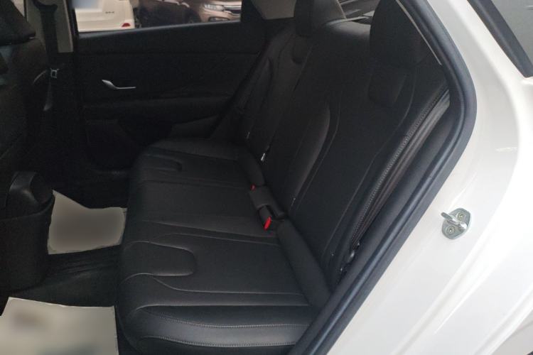 Used Hyundai Elantra 2021 1.5L CVT GLX Elite Edition
