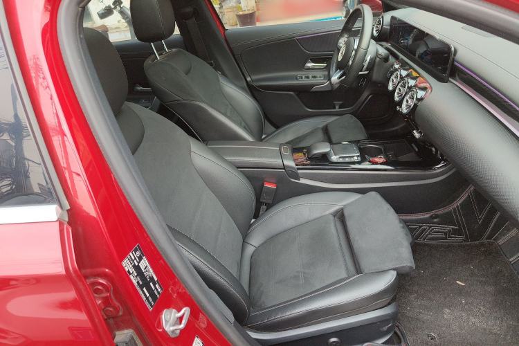 Used Mercedes-Benz A-Class 2021 A 200 L Sport Sedan Fashion Model
